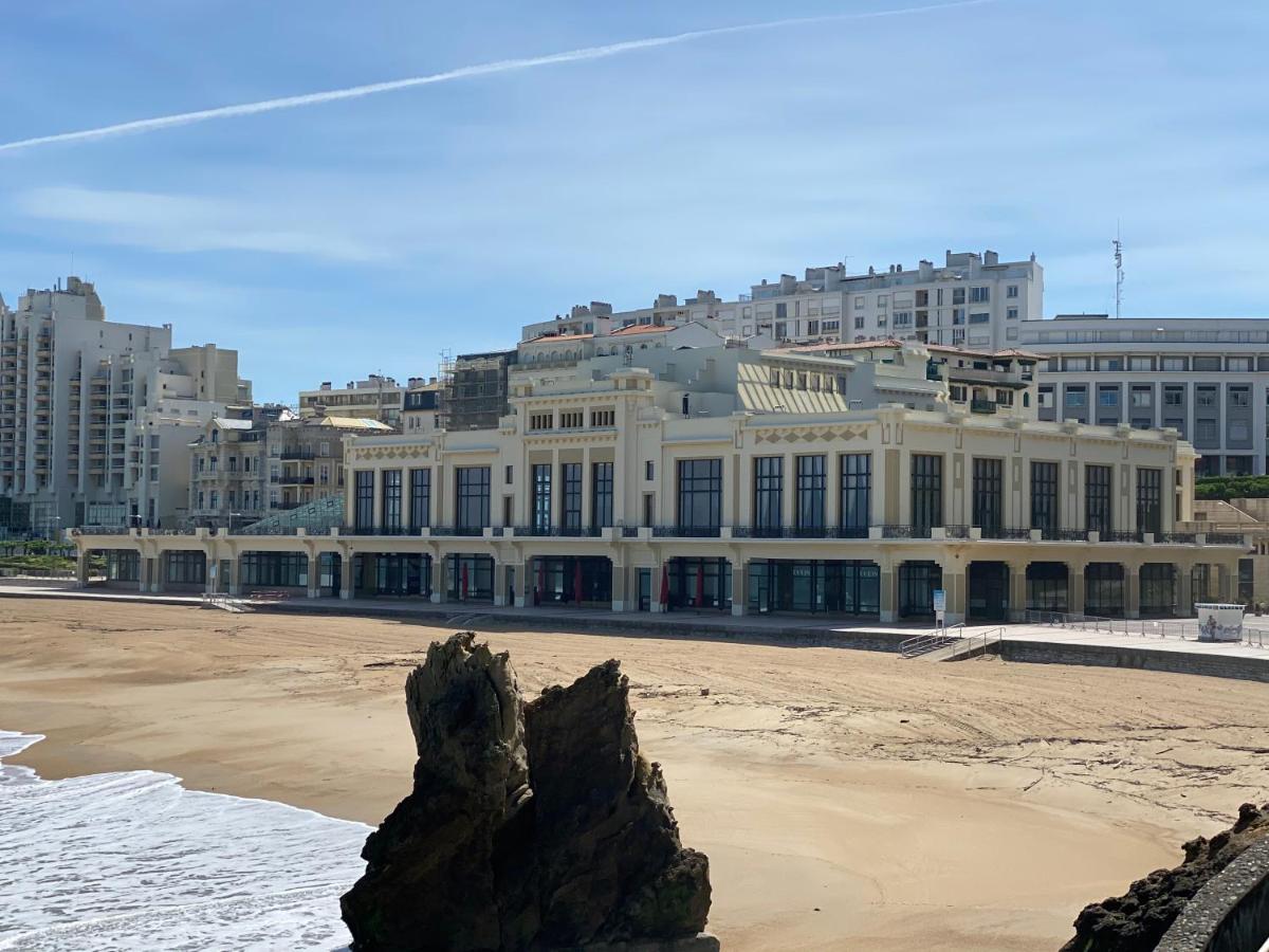 Hotel Les Tourelles Biarriz Exterior foto